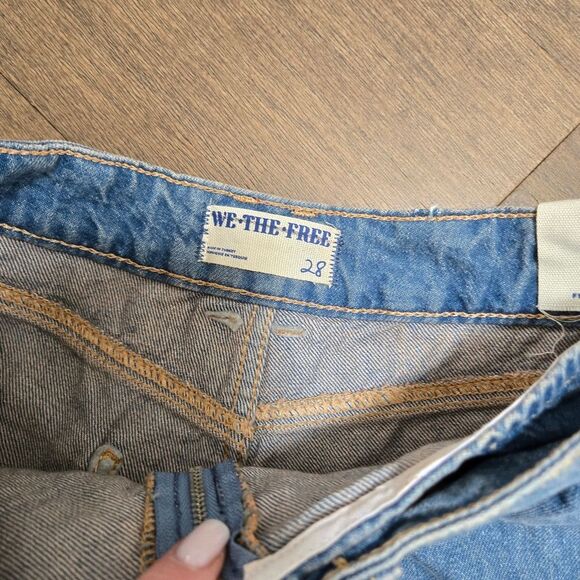 Free People We The Free Prince Street Denim Shorts Size 28 - Picture 9 of 11